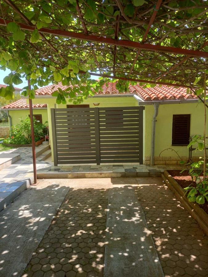 Holiday Home Matosevic Medulin Bagian luar foto